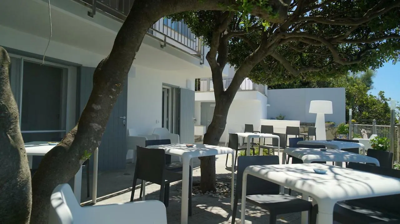 Cosi Com E Quercianella Hotel Livorno 0*,